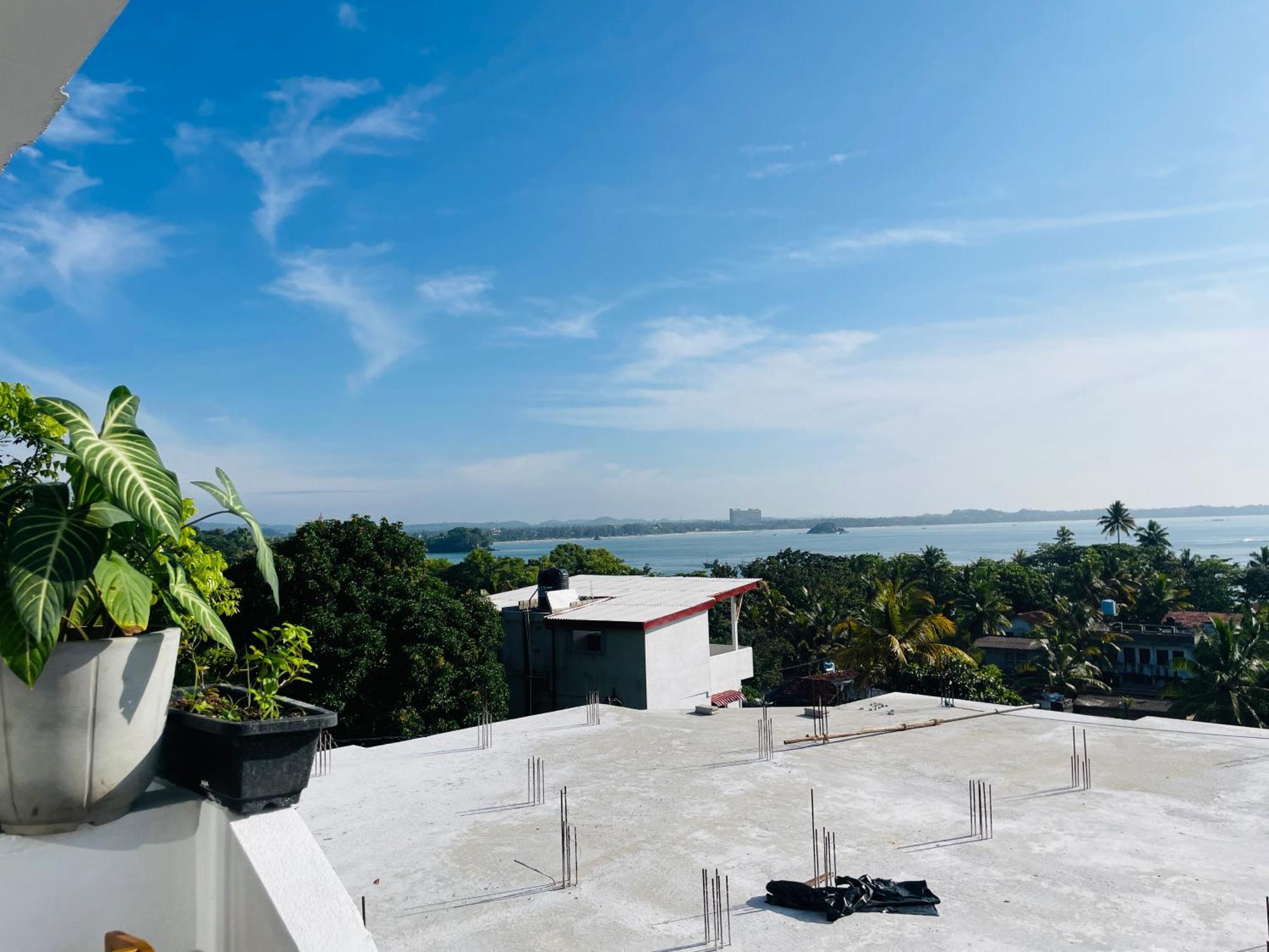 Regal Heights Hotel Weligama Buitenkant foto